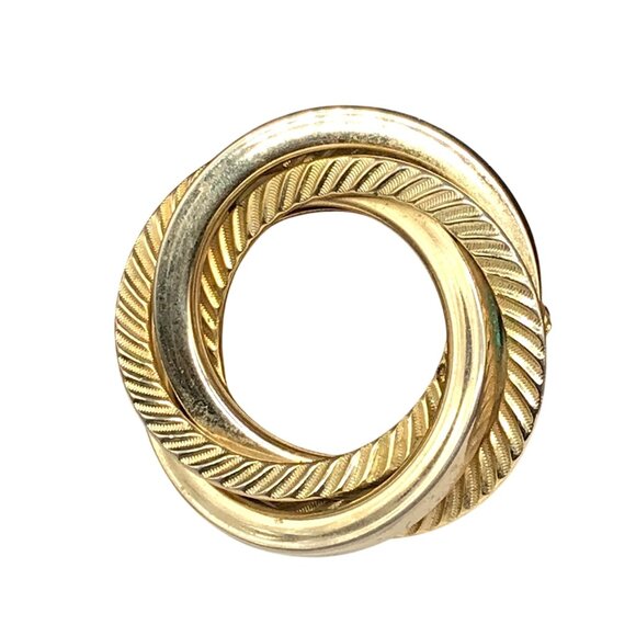 Vintage Gold Tone Interlocking Rings Lapel Pin Brooch, Triple Ring with Two - Picture 1 of 4